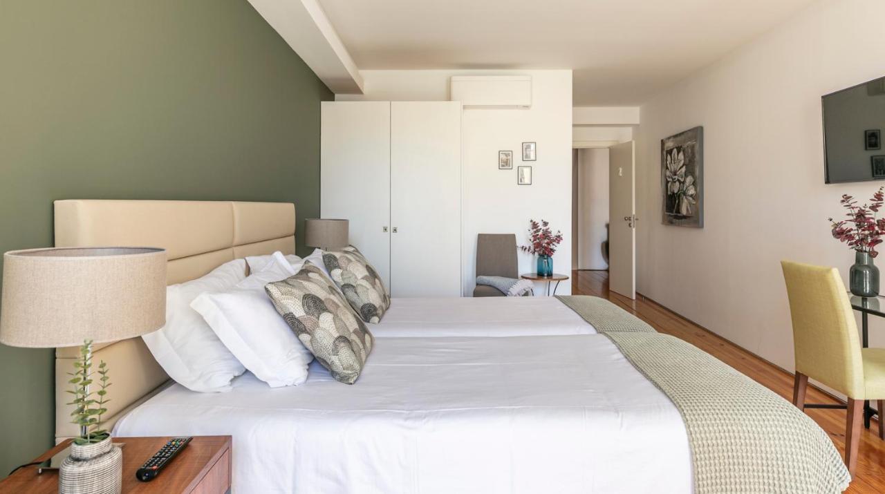 Altido Stylish 5Br Apt With Big Terrace In Principe Real Lisboa Extérieur photo